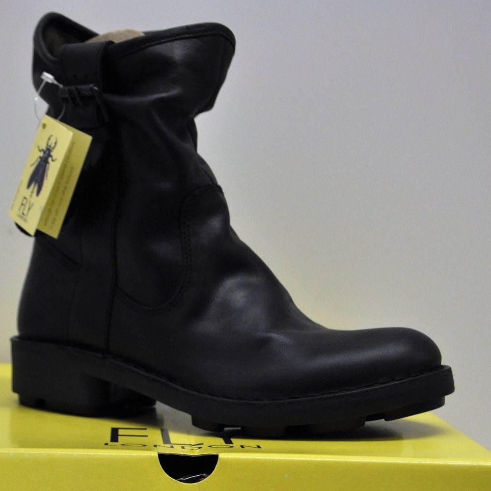 FLY LONDON NOTA LTHR BOOTS DIESEL US 8.5/9 EU 40